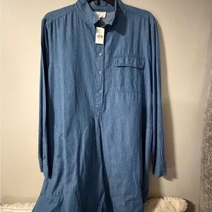 Lou & Grey Light Blue Chambray Dress